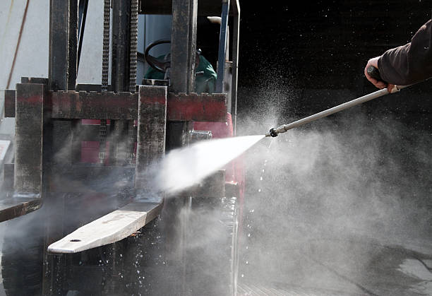 Best Concrete Pressure Washing  in Holden, MO